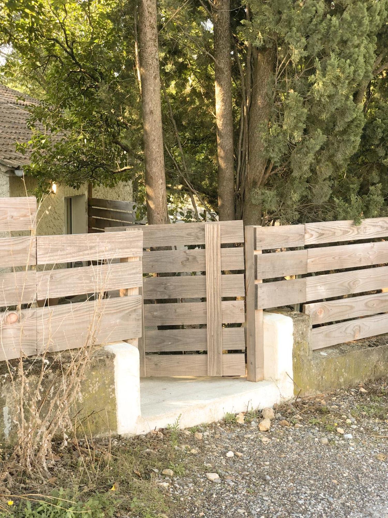 Le Studio Du Coutach Quissac  Esterno foto